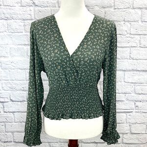 Paper Crane Ditsy Floral Smocked Blouse